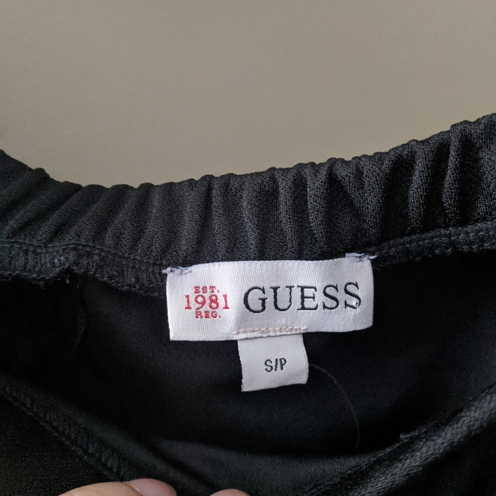 Guess 'Rahel' Cold Shoulder Ruffel Jumpsuit - Picture 4 of 6